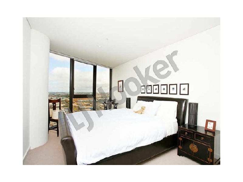 2504/90 Lorimer Street, Docklands VIC 3008