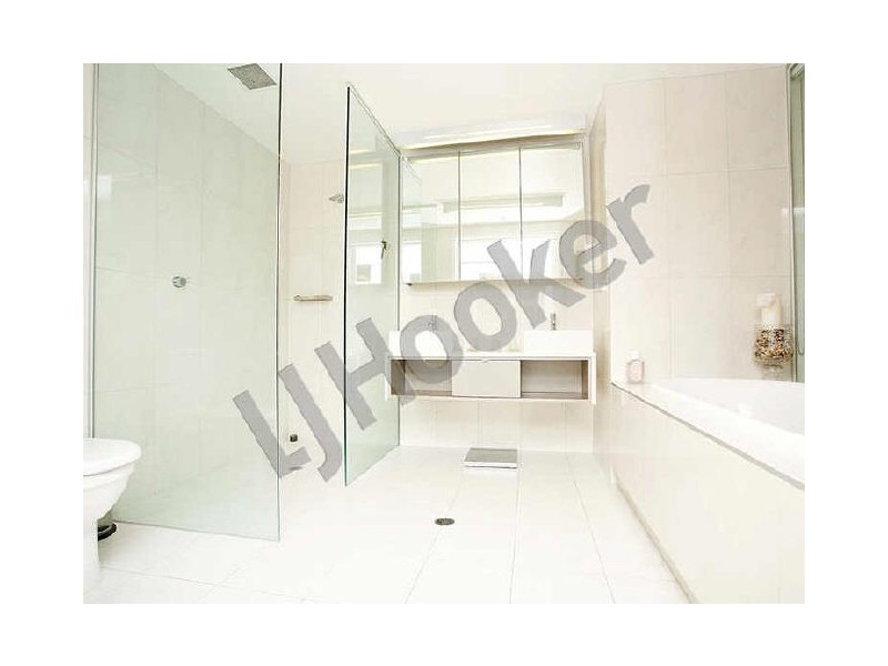 2504/90 Lorimer Street, Docklands VIC 3008