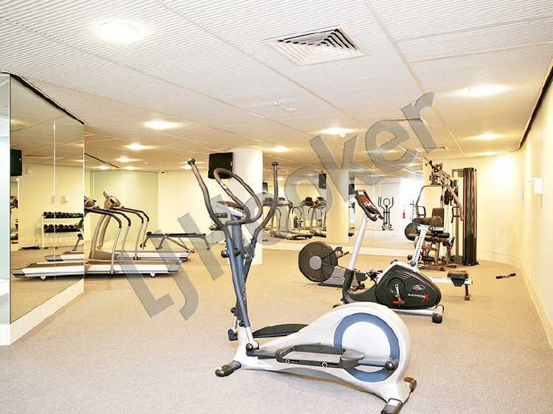 9.03/279 Wellington Parade South, East Melbourne VIC 3002