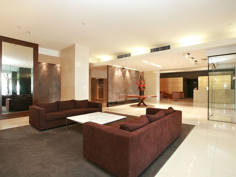 1311/80 Clarendon Street, Southbank VIC 3006