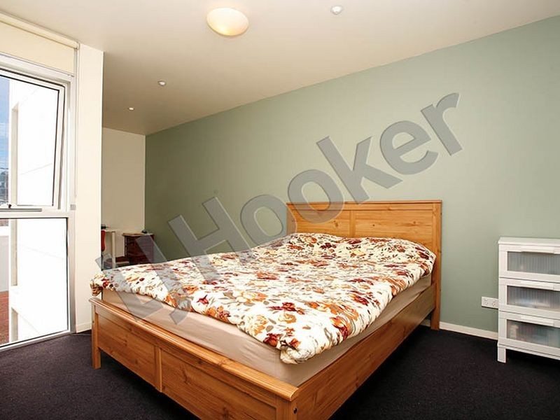 1004/11 – 17 Cohen Place, Melbourne VIC 3000