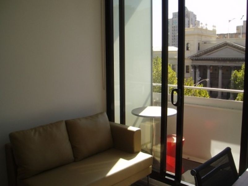 208/22 Orr Street, Carlton VIC 3053