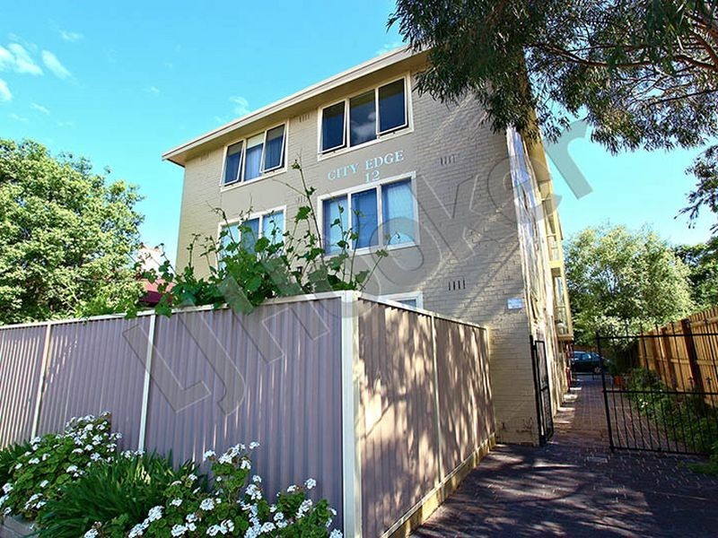 8/12 Madden Grove, Richmond VIC 3121