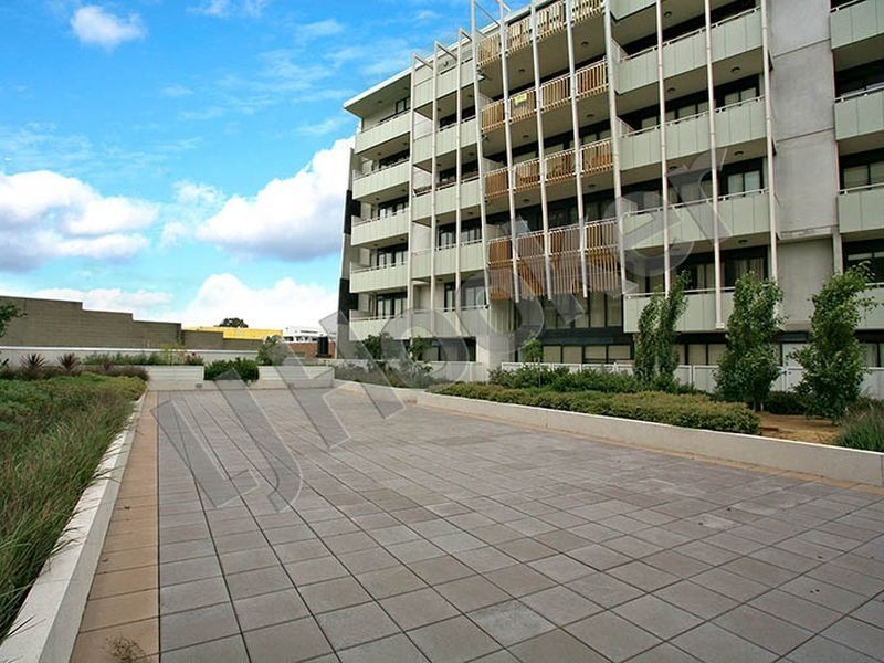 P304/49 Plenty Road, Preston VIC 3072