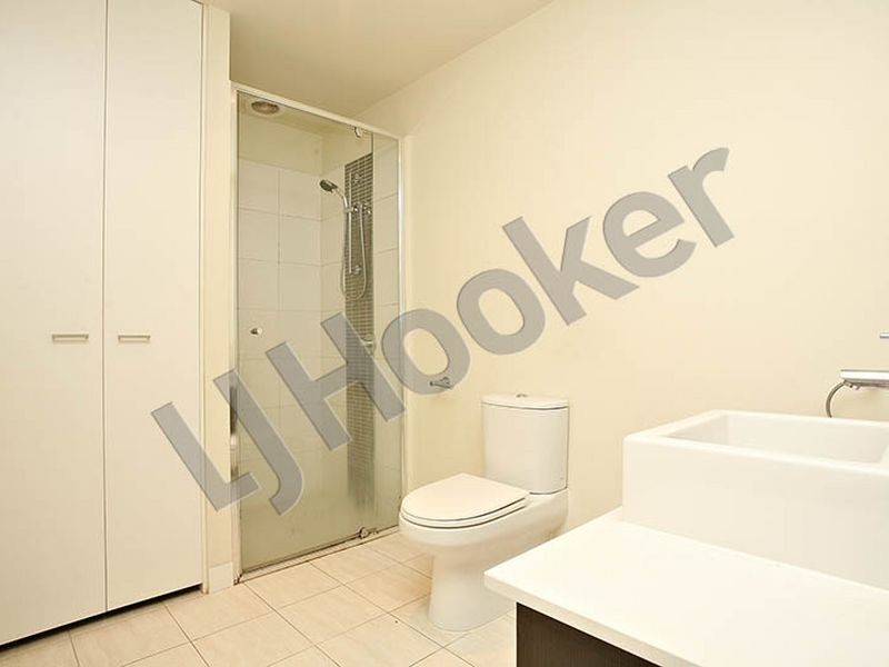 P304/49 Plenty Road, Preston VIC 3072