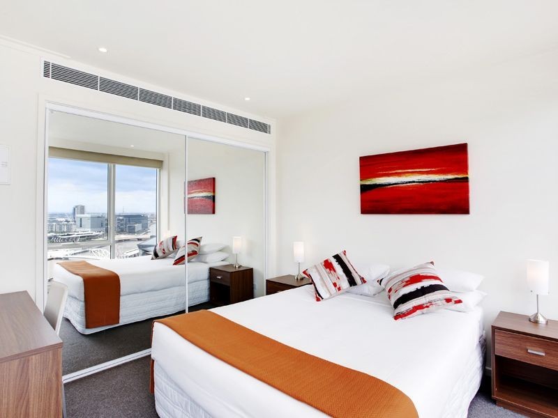 2211/63 Whiteman Street, Southbank VIC 3006