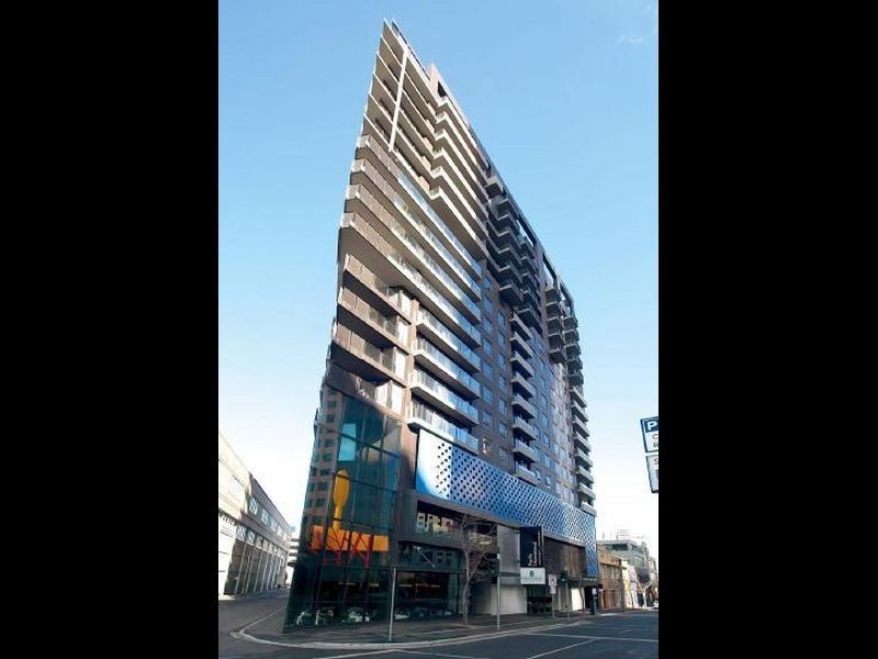 1002/33 City Road, Southbank VIC 3006