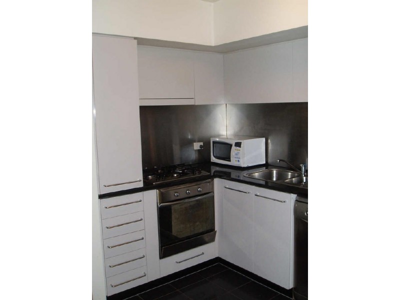 809/11-17 Cohen Place, Melbourne VIC 3000