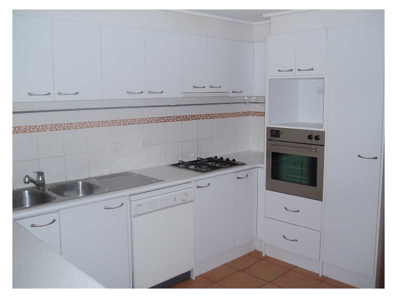 8/18 Dudley Street, West Melbourne VIC 3003