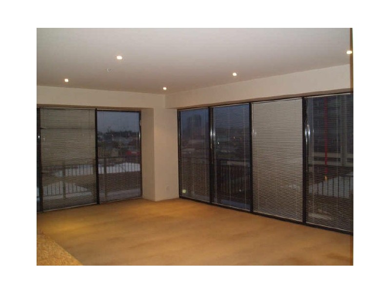 701/80 Clarendon Street, Southbank VIC 3006