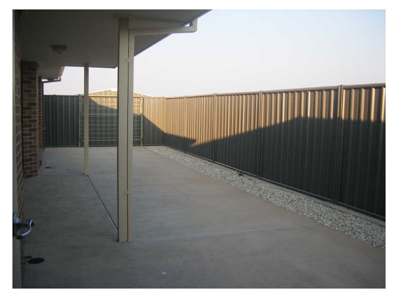 2/17 Logan Drive, Wangaratta VIC 3677