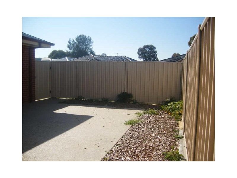 1/6 Gunn Court, Wangaratta VIC 3677