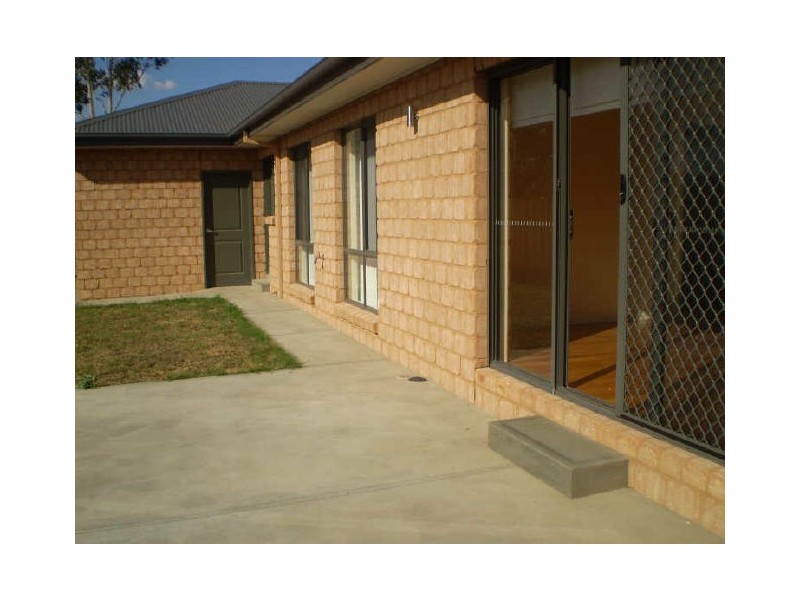4 Kingfisher Drive, Wangaratta VIC 3677