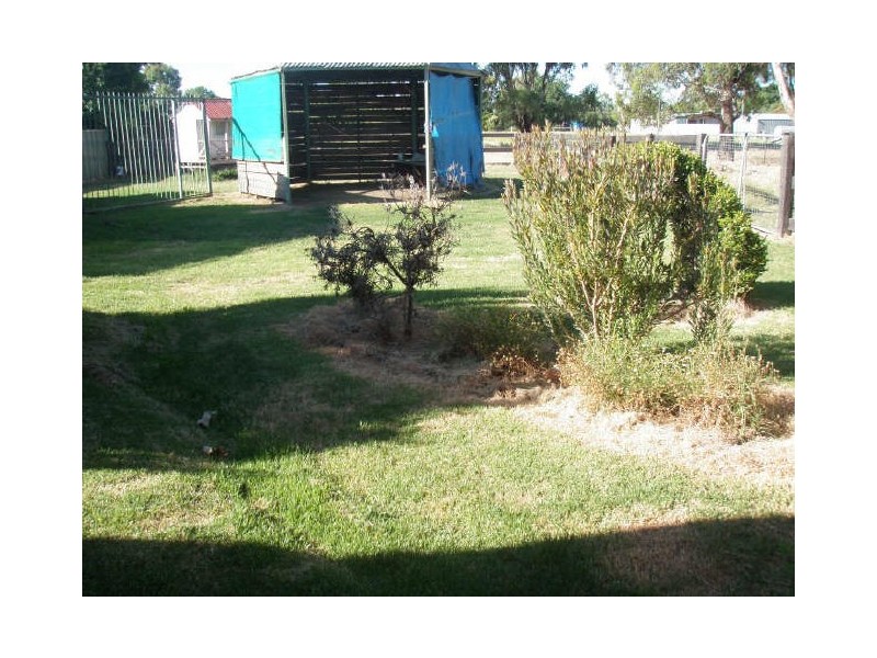 10 Bartley Streey, Moyhu VIC 3732
