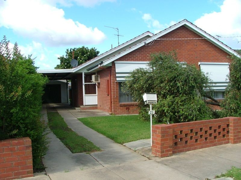 21 Hallet Crescent, Wangaratta VIC 3677