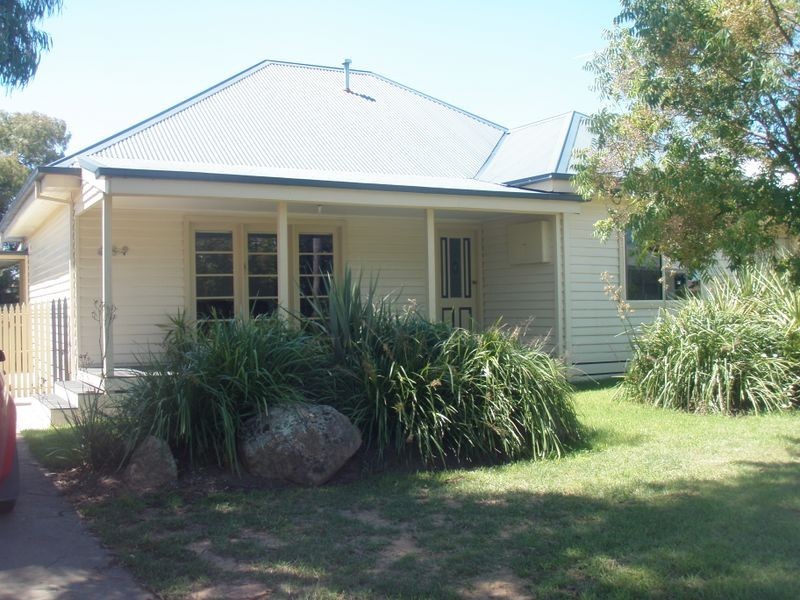 8 Hogan Street, Wangaratta VIC 3677