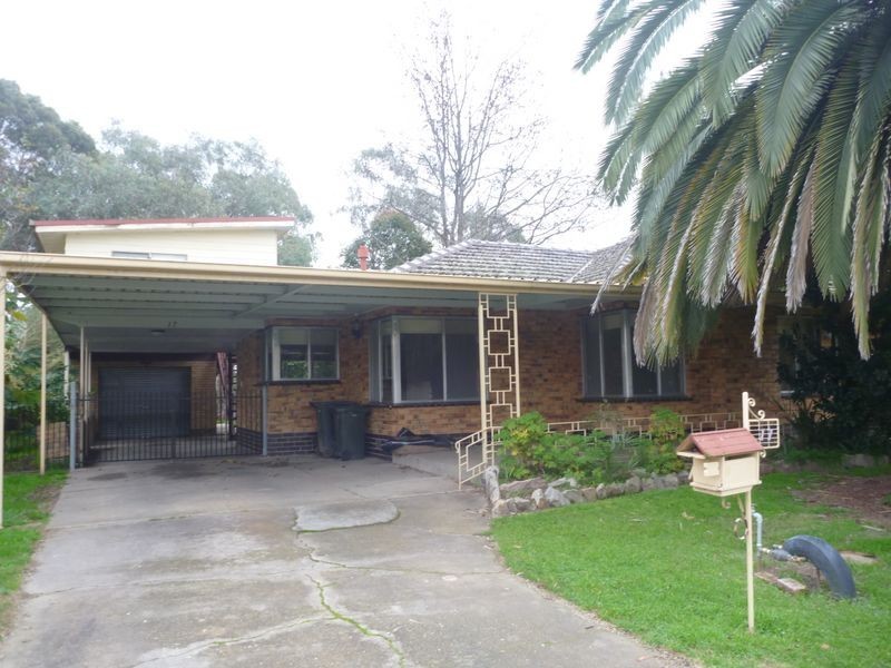 17 Valdoris Avenue, Wangaratta VIC 3677