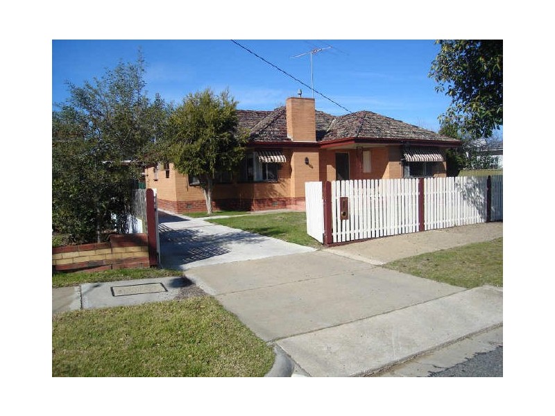 2 Nolan Street, Wangaratta VIC 3677