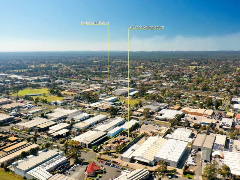 43 York Road, Ingleburn NSW 2565