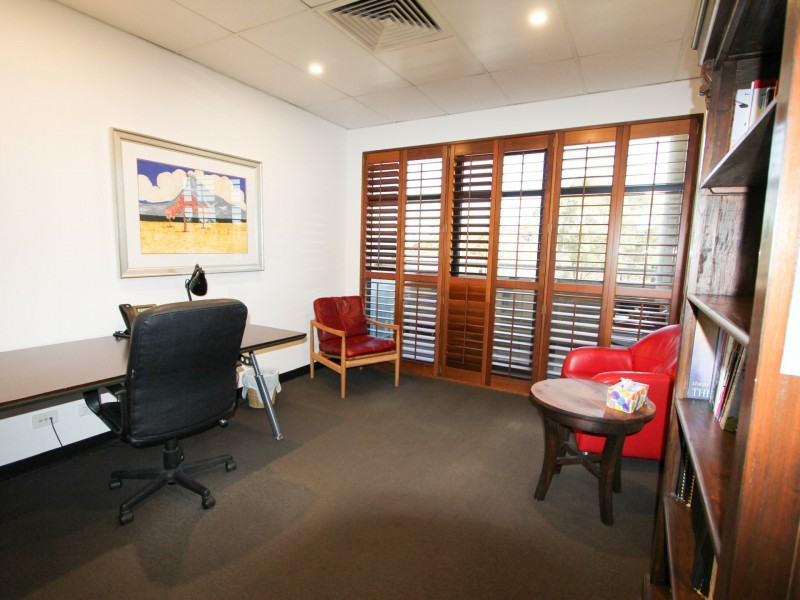 Suite 14 & 14a/42 Parkside Crescent, Campbelltown NSW 2560