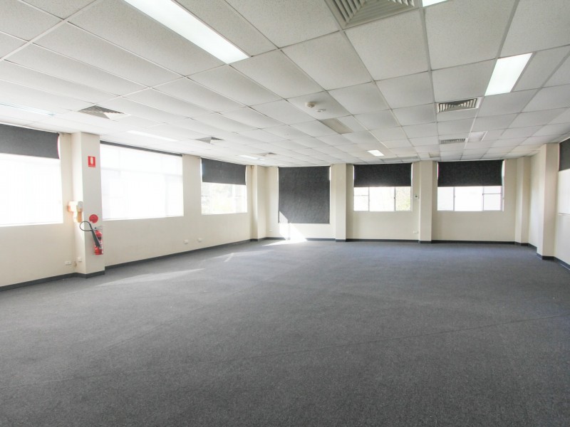 Level 1/112-114 Queen Street, Campbelltown NSW 2560