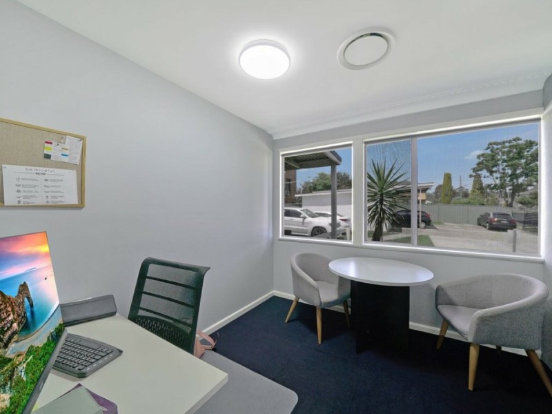 196 Lindesay Street, Campbelltown NSW 2560