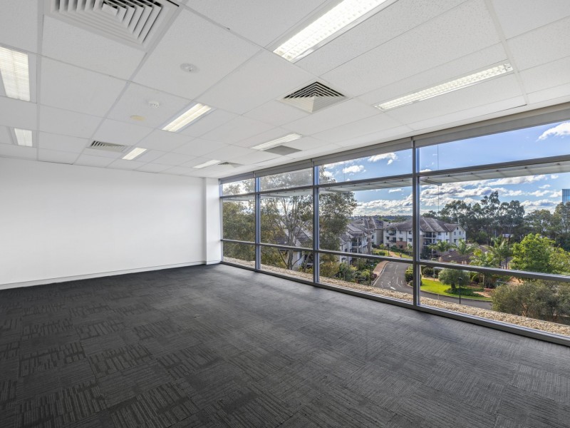 Suite 3.01/4 Hyde Parade, Campbelltown NSW 2560