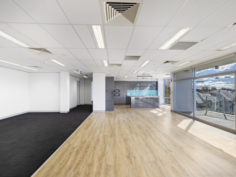 Suite 3.01/4 Hyde Parade, Campbelltown NSW 2560