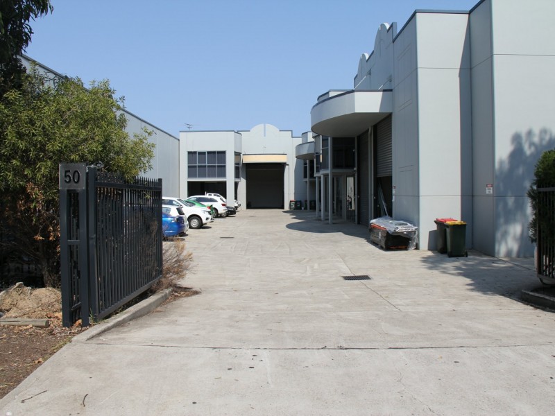 Unit 1/50 Topham Road, Smeaton Grange NSW 2567
