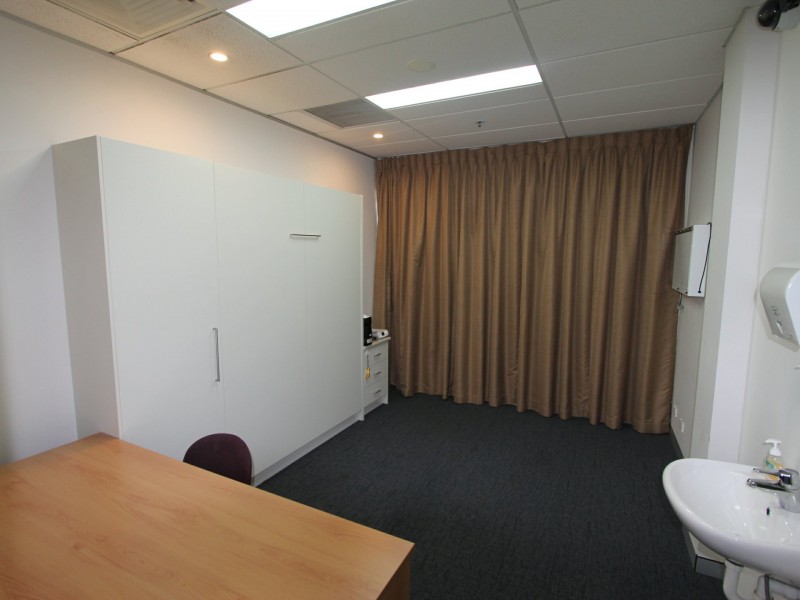 Suite 19/42 Parkside Crescent, Campbelltown NSW 2560