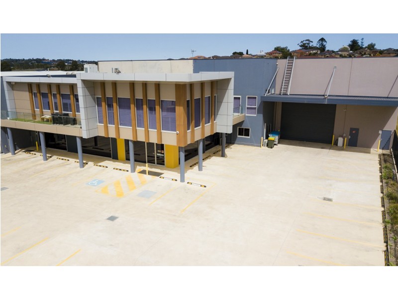 12 Frost Road, Campbelltown NSW 2560