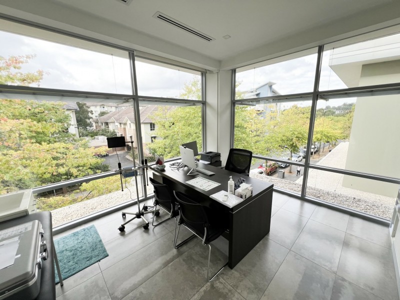Suite 2.16/4 Hyde Parade, Campbelltown NSW 2560
