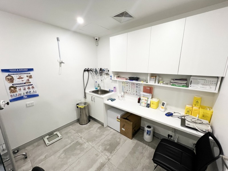 Suite 2.16/4 Hyde Parade, Campbelltown NSW 2560