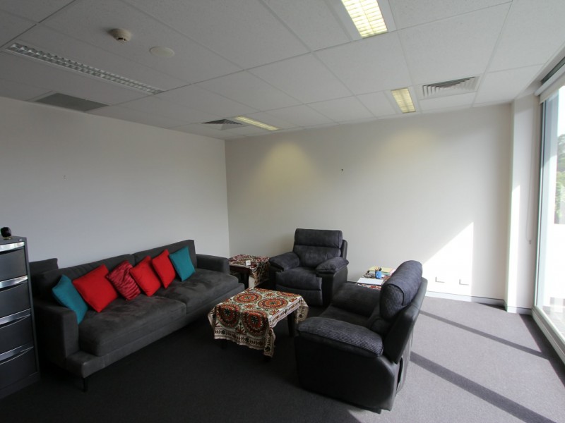 Suite 2.05/1 Centennial Drive, Campbelltown NSW 2560