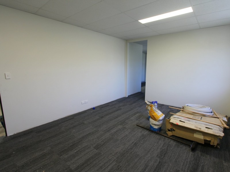 1/1 Nursery Road, Campbelltown NSW 2560