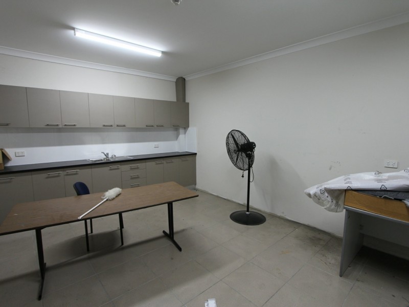 1/1 Nursery Road, Campbelltown NSW 2560