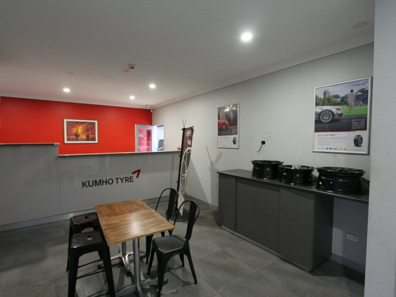 1/1 Nursery Road, Campbelltown NSW 2560