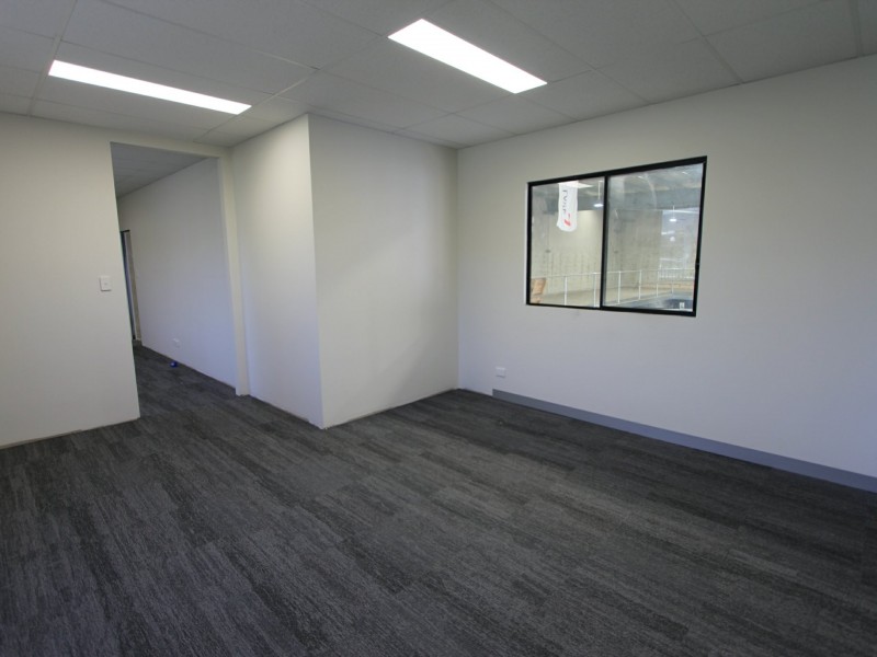 1/1 Nursery Road, Campbelltown NSW 2560