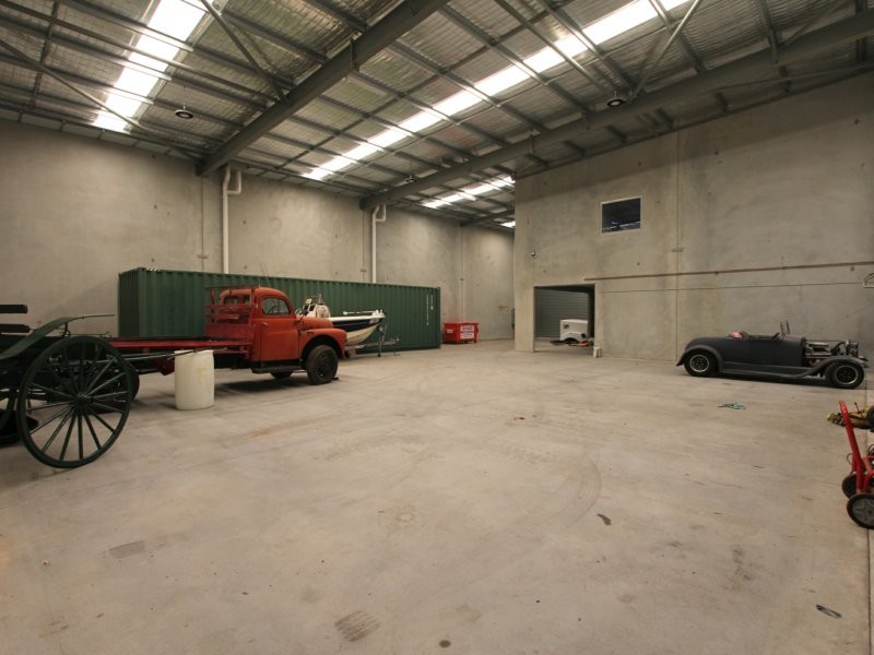 Unit 1/28 Dunn Road, Smeaton Grange NSW 2567