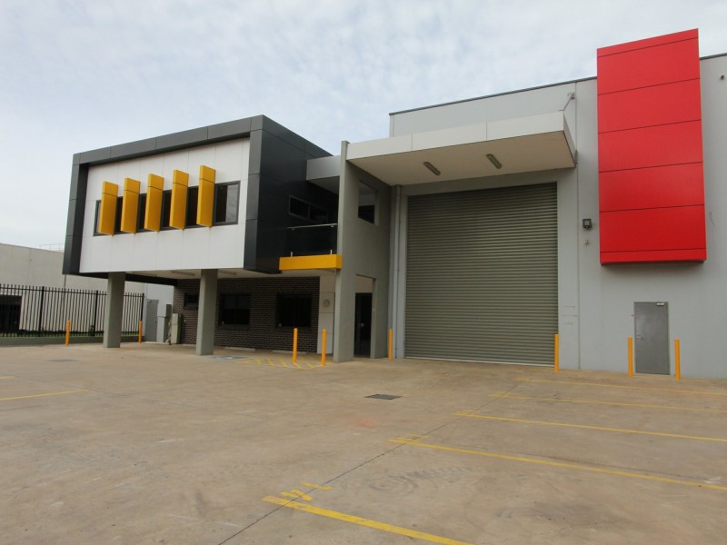 28 Mount Erin Road, Campbelltown NSW 2560