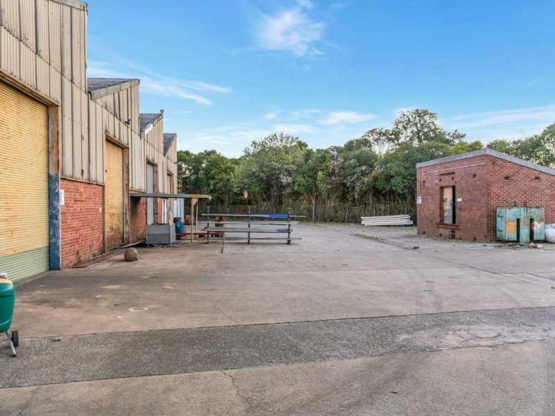 Warehouse 1/8 Farrow Road, Campbelltown NSW 2560