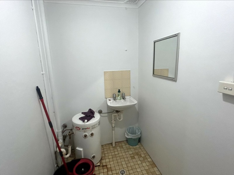 2/10 Grahams Hill Road, Narellan NSW 2567