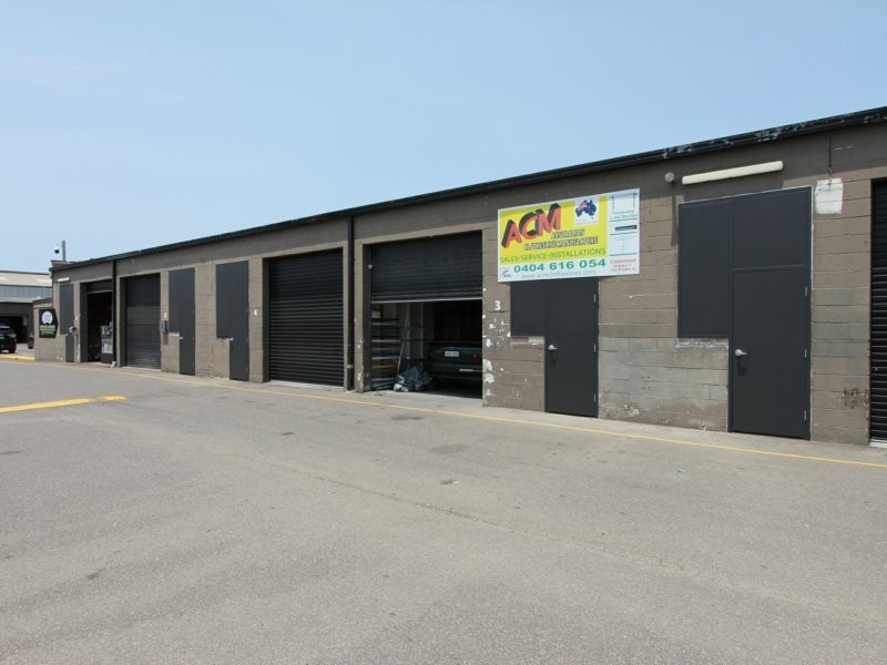 Unit 3/6 Badgally Road, Campbelltown NSW 2560