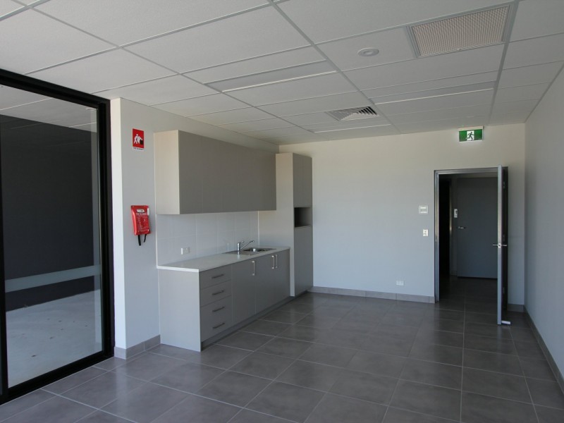 7 Saggart Field Road, Minto NSW 2566