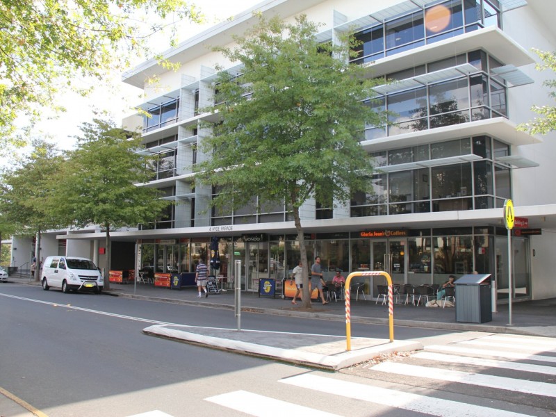 Suite 2.17/4 Hyde Parade, Campbelltown NSW 2560