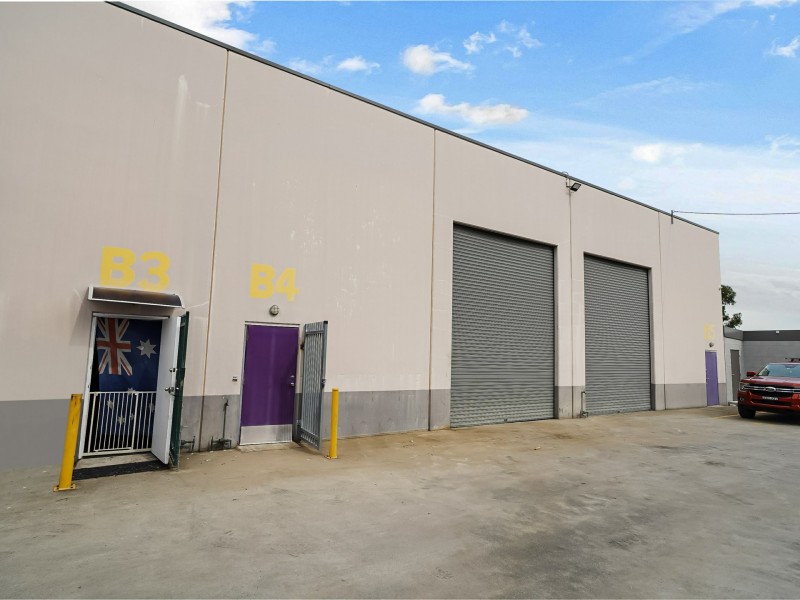 Unit B4/5-7 Hepher Road, Campbelltown NSW 2560
