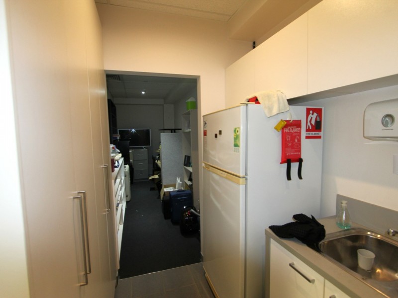 3.02/1 Centennial Drive, Campbelltown NSW 2560
