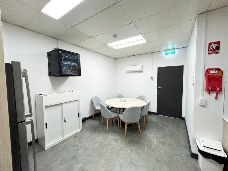 Suite 3/2 King Street, Campbelltown NSW 2560