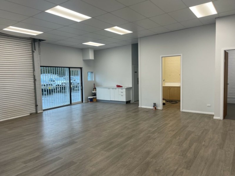 Unit 4/173 Airds Road, Leumeah NSW 2560