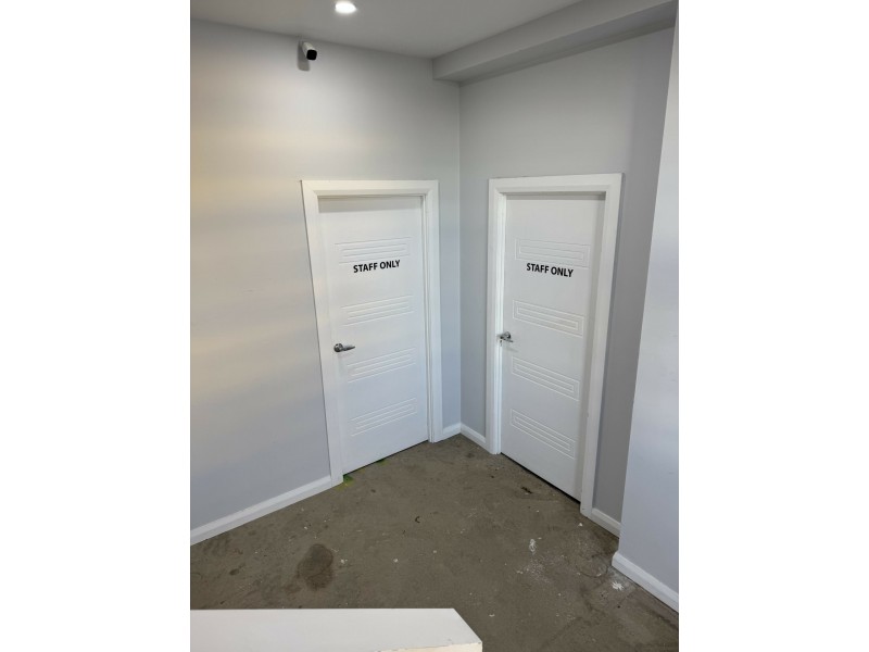 Unit 2/11 Blaxland Serviceway, Campbelltown NSW 2560